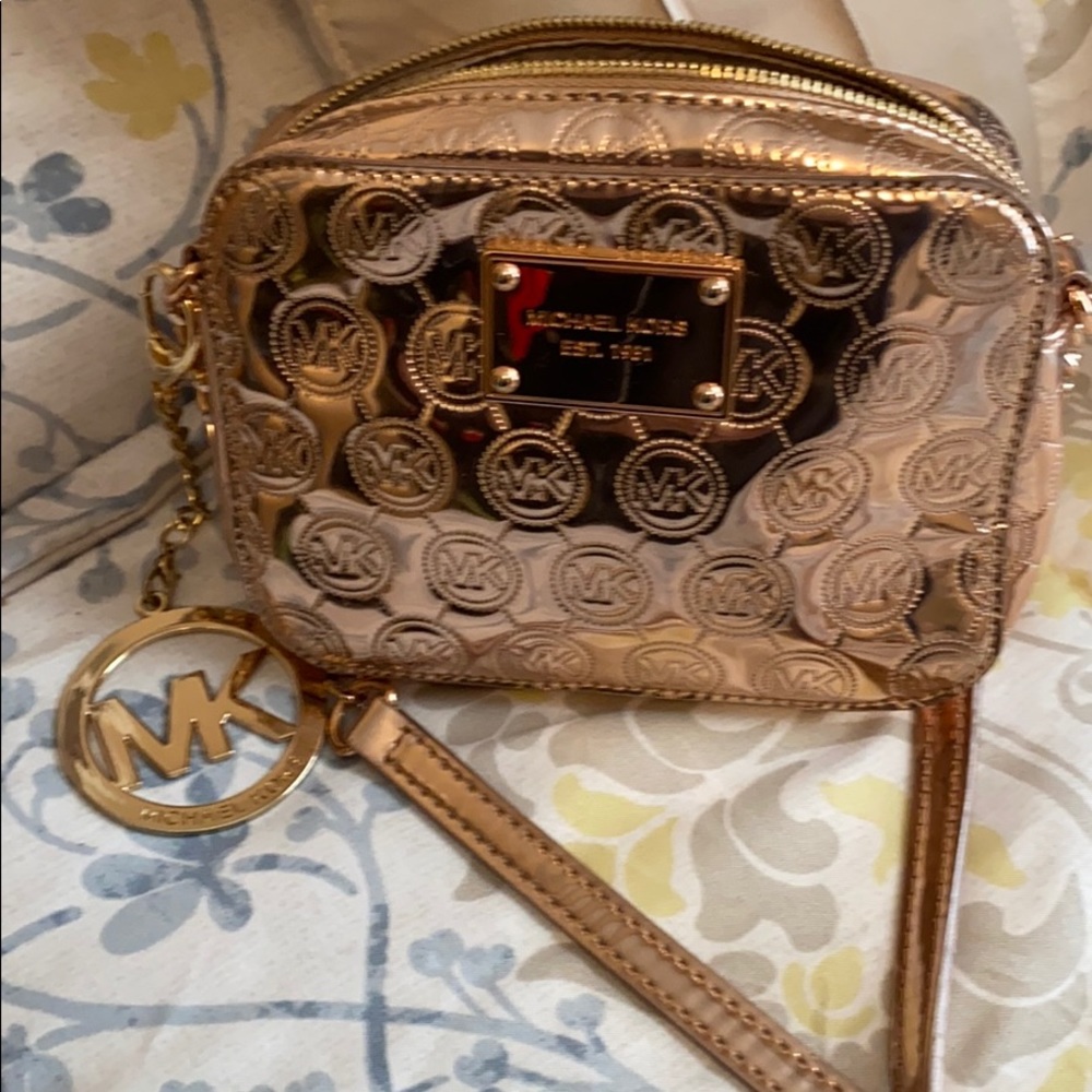 MK